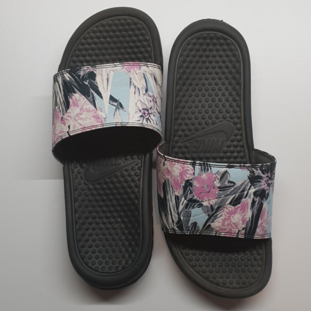 Nike Floral Slides size 8